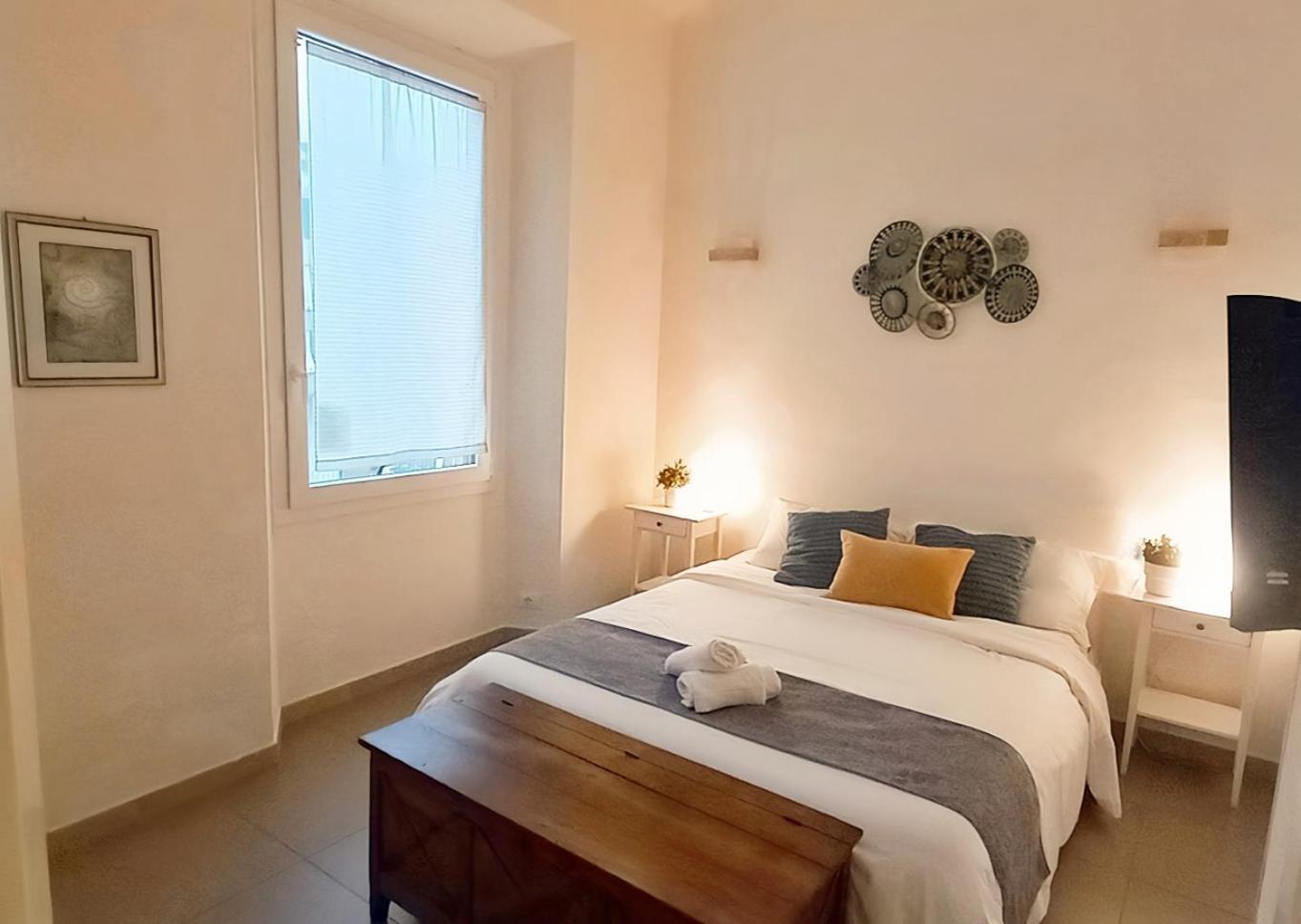 Charming & Spacious Florentine Home Just Two Mins From Tram Stop Florença Exterior foto